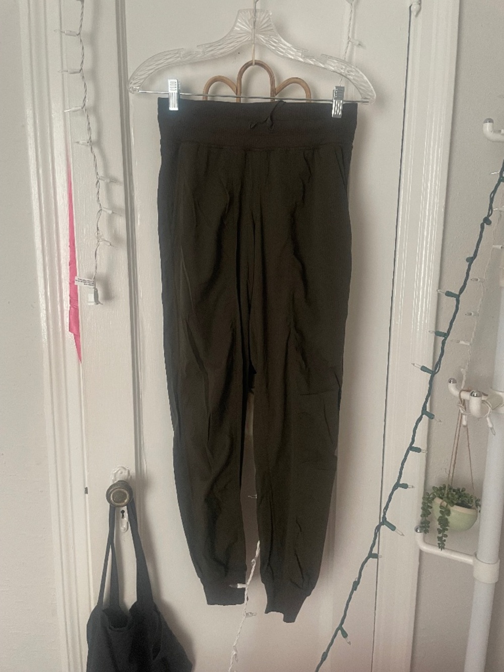 Khaki pant Lululemon